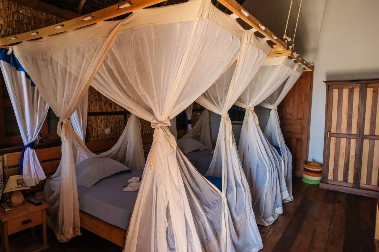 Cap Kimony Hotell Morondava Exteriör bild